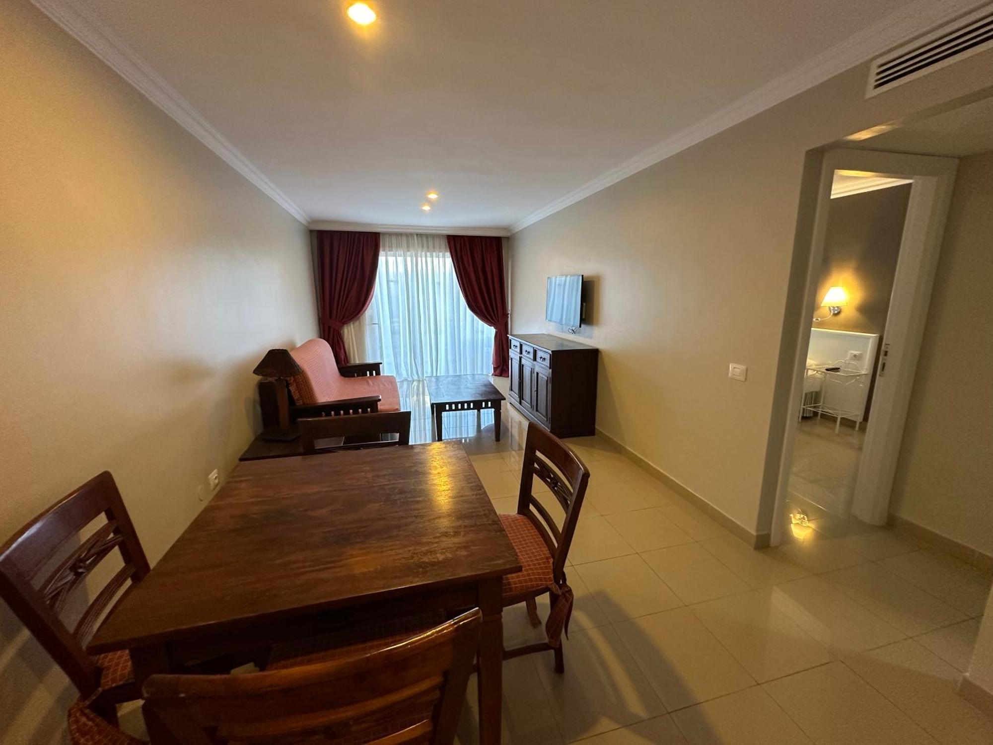 Rf La Quinta Park Suites Santa Úrsula Esterno foto