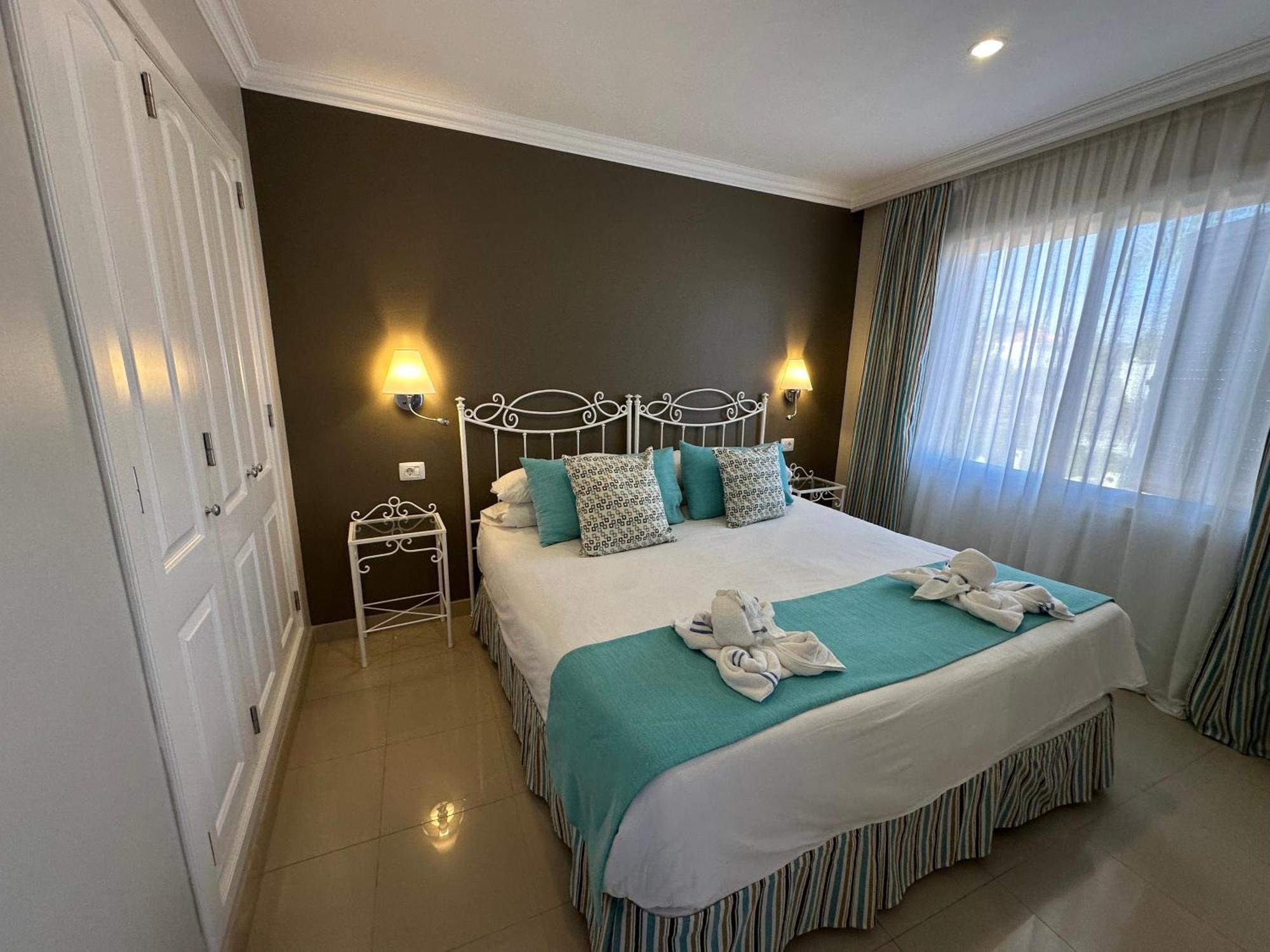 Rf La Quinta Park Suites Santa Úrsula Esterno foto